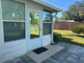 34690 Holiday in Holiday, FL - Building Photo