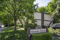 Alvarado Parkside Apartments in Davis, CA - Building Photo - Building Photo