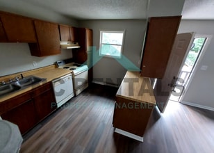 2401 Markwood Ln SE in Winston-Salem, NC - Foto de edificio - Building Photo