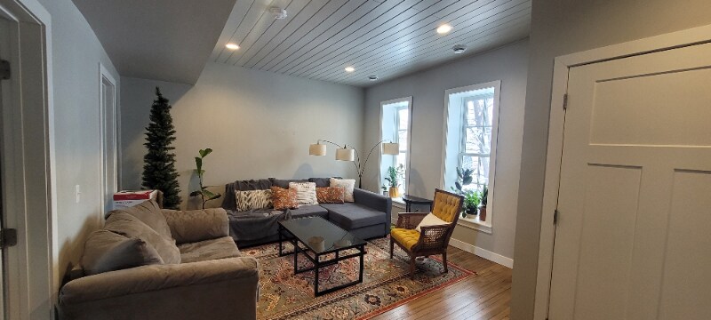219 Park Row, Unit B in St. Peter, MN - Building Photo