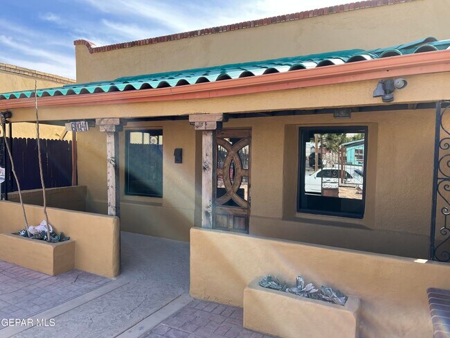 614 E Missouri Ave in El Paso, TX - Building Photo - Building Photo