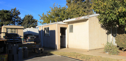 14370 State Highway 160 in Walnut Grove, CA - Building Photo - Building Photo