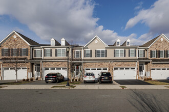 Residences at Columbia Park Condos in Morristown, NJ - Building Photo - Building Photo