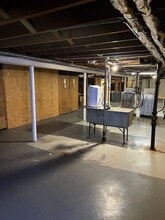 1851 N Oakland Ave in Milwaukee, WI - Building Photo - Building Photo