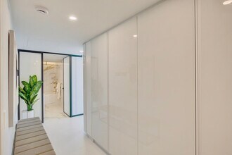 1033 Nelson St. in Vancouver, BC - Building Photo - Building Photo