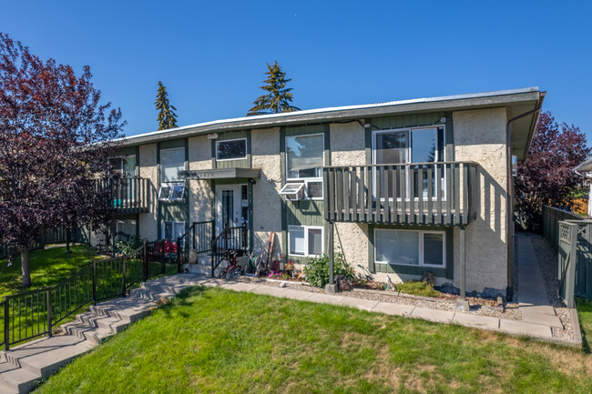 11419 8 St SW