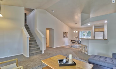 3098 N Timberfalls Way in Meridian, ID - Building Photo - Building Photo