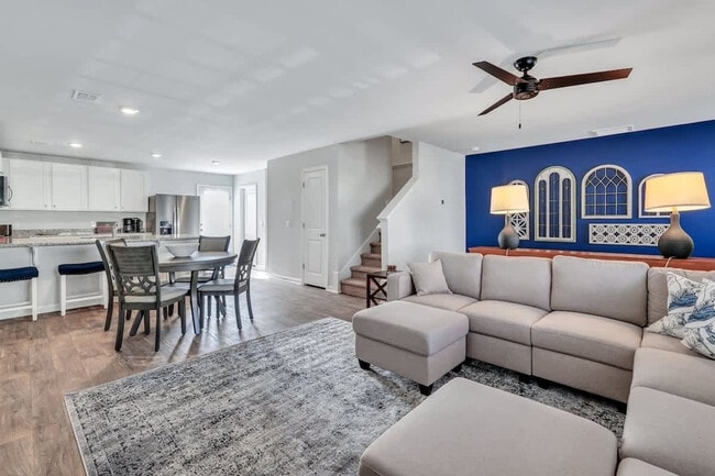 property at 321 Dogwood Cir