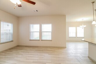 7966 Tuscan Cypress Dr in Cypress, TX - Building Photo - Building Photo