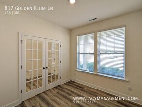 817 Golden Plum Ln in Zebulon, NC - Building Photo - Building Photo
