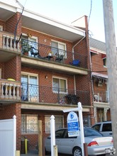 108-56 53rd Ave in Flushing, NY - Building Photo - Building Photo