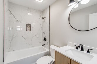 2311 Bull St in Columbia, SC - Foto de edificio - Building Photo