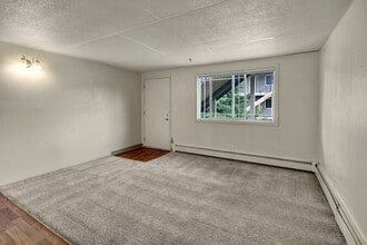 College View in Anchorage, AK - Building Photo - Building Photo