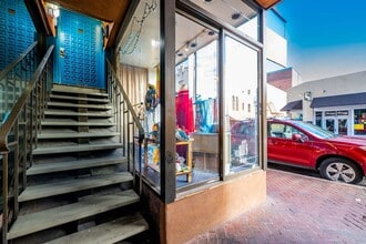 433 1/2 W San Francisco St in Santa Fe, NM - Building Photo - Building Photo