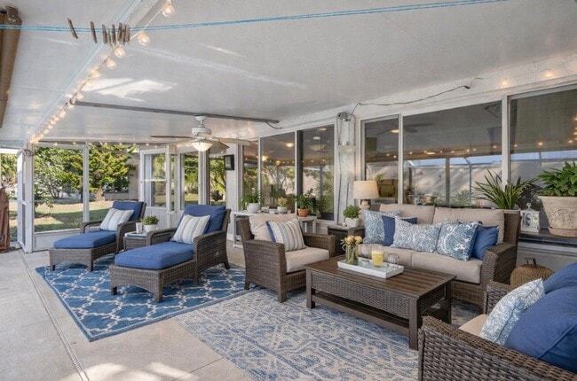 6461 Ocean Pines Ln in Spring Hill, FL - Building Photo - Building Photo