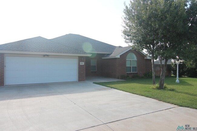 1705 Tiffani Ln