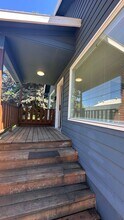 2006 SE Insley St in Portland, OR - Building Photo - Building Photo