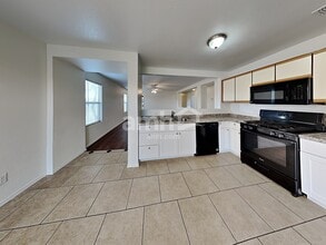 6159 S Avenue De La Chandelle in Tucson, AZ - Foto de edificio - Building Photo