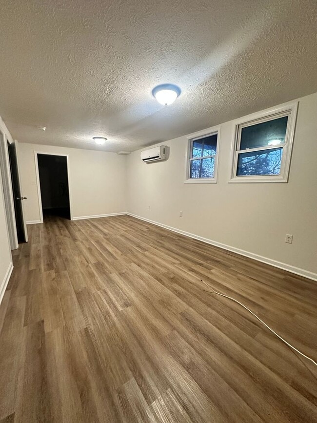 520 View Mt Cir in Penn Laird, VA - Building Photo - Building Photo