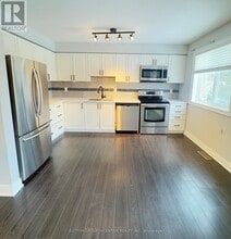 49 Ferndale Dr S in Barrie, ON - Building Photo - Building Photo