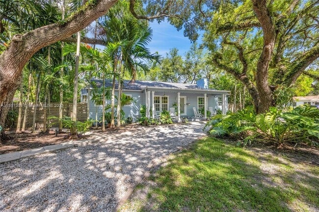 5023 SW 59th Ave in Miami, FL - Building Photo - Building Photo