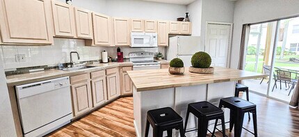 9947 Perfect Dr in Port St. Lucie, FL - Building Photo - Building Photo