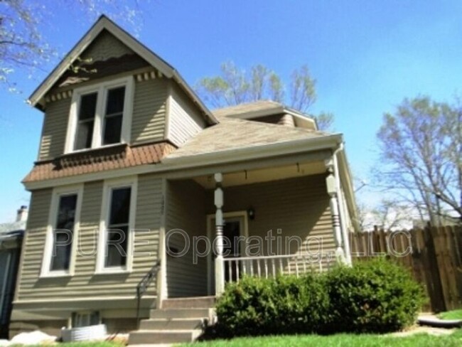 1009 N 49th Ave in Omaha, NE - Building Photo - Building Photo