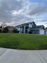 44025 Buttercup Way in Lancaster, CA - Building Photo - Building Photo
