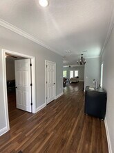 607 W Belmont St in Pensacola, FL - Foto de edificio - Building Photo