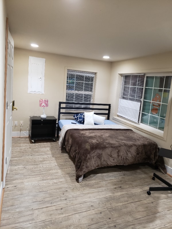 property at 20729 1st Ave S