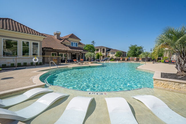 Hilltops in Conroe, TX - Foto de edificio - Building Photo