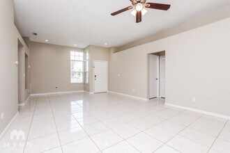 1105 Manigan Ave in Oviedo, FL - Building Photo - Building Photo