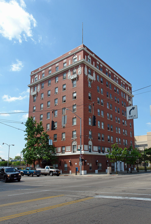 Holden House in Dayton, OH - Building Photo