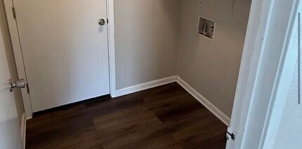 8425 Dixon Ridge Dr in San Antonio, TX - Building Photo - Building Photo