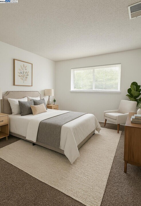 2116 Lemontree Way in Antioch, CA - Building Photo