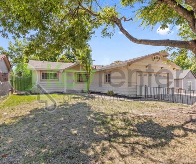6912 Sylvan Rd in Citrus Heights, CA - Building Photo - Building Photo