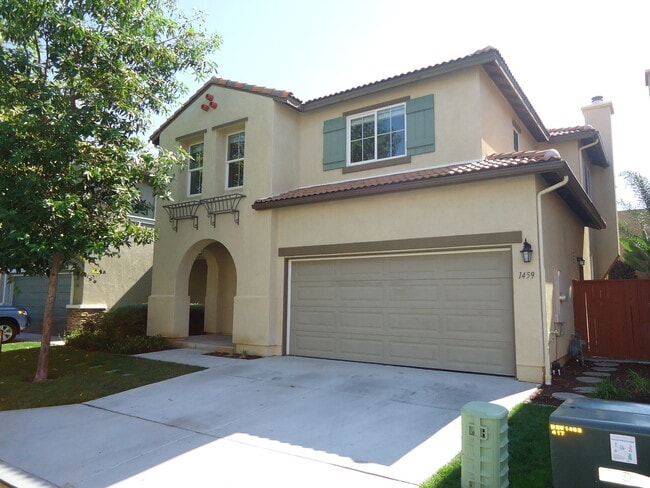 property at 1459 Caracara Cir