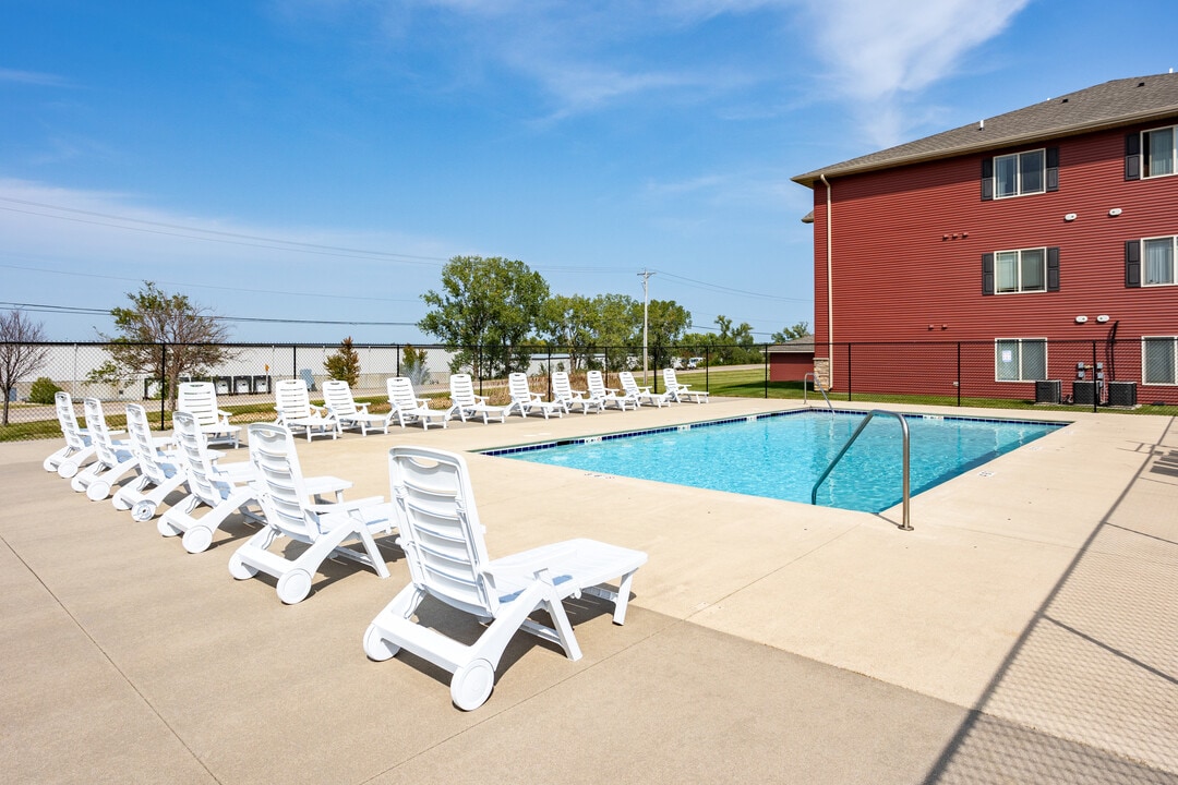 Wheatland Condos in Cedar Rapids, IA - Foto de edificio
