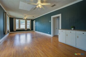 262 Clemens Ave in New Braunfels, TX - Building Photo - Building Photo