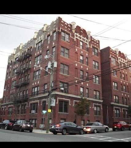 property at 35-39-39 Fulton St