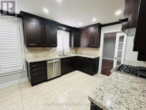 52 Rosseter Rd in Markham, ON - Building Photo - Building Photo