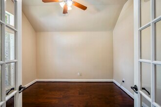 13003 Northwood Glen Ln in Tomball, TX - Building Photo - Building Photo