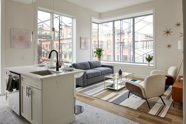 57 Newark St. in Hoboken, NJ - Foto de edificio - Building Photo