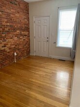 10 Homer St, Unit 1 in Brookline, MA - Building Photo - Building Photo