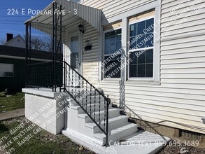224 E Poplar St, Unit 3 in Harrodsburg, KY - Building Photo - Building Photo