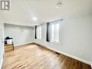 67 Queen Mary St in Ottawa, ON - Building Photo - Building Photo