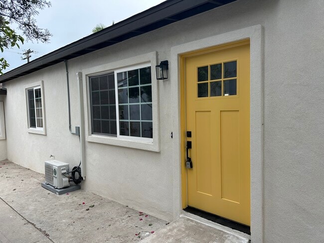 2173 Harrison Ave, Unit 2175