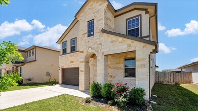 2514 Castello Wy in San Antonio, TX - Building Photo - Building Photo