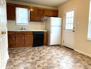 1113 Keith Ave in Oak Grove, KY - Building Photo - Building Photo