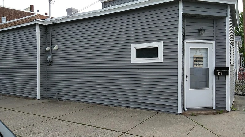 139 Lake Ave in Clifton, NJ - Building Photo